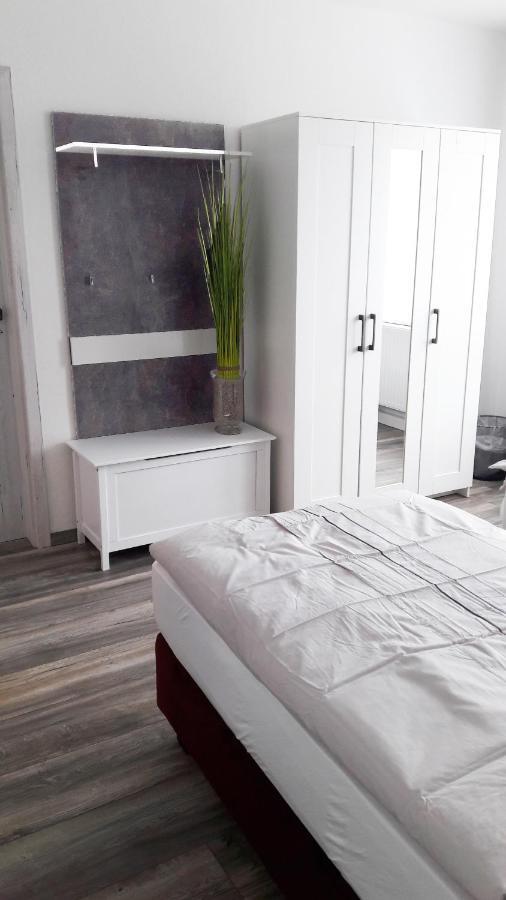 Moderne Ferienwohnung Am Wesertor Kassel Bagian luar foto
